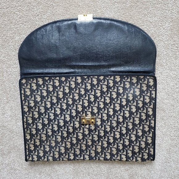 Authentic Vintage Christian Dior Clutch Trotter - Picture 5 of 15
